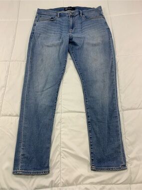 Preloved GAP SLIM SOFT WEAR jeans size 38